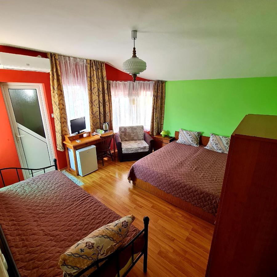 Fema Guest House Balčik Exteriér fotografie