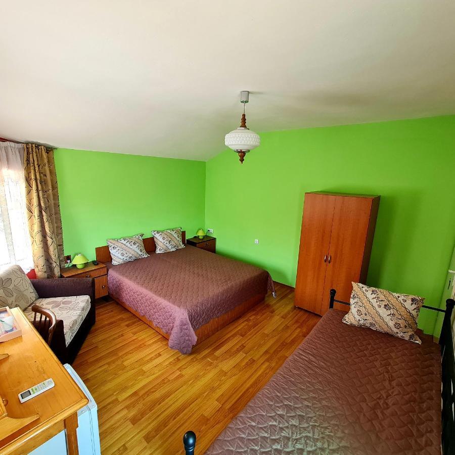 Fema Guest House Balčik Exteriér fotografie