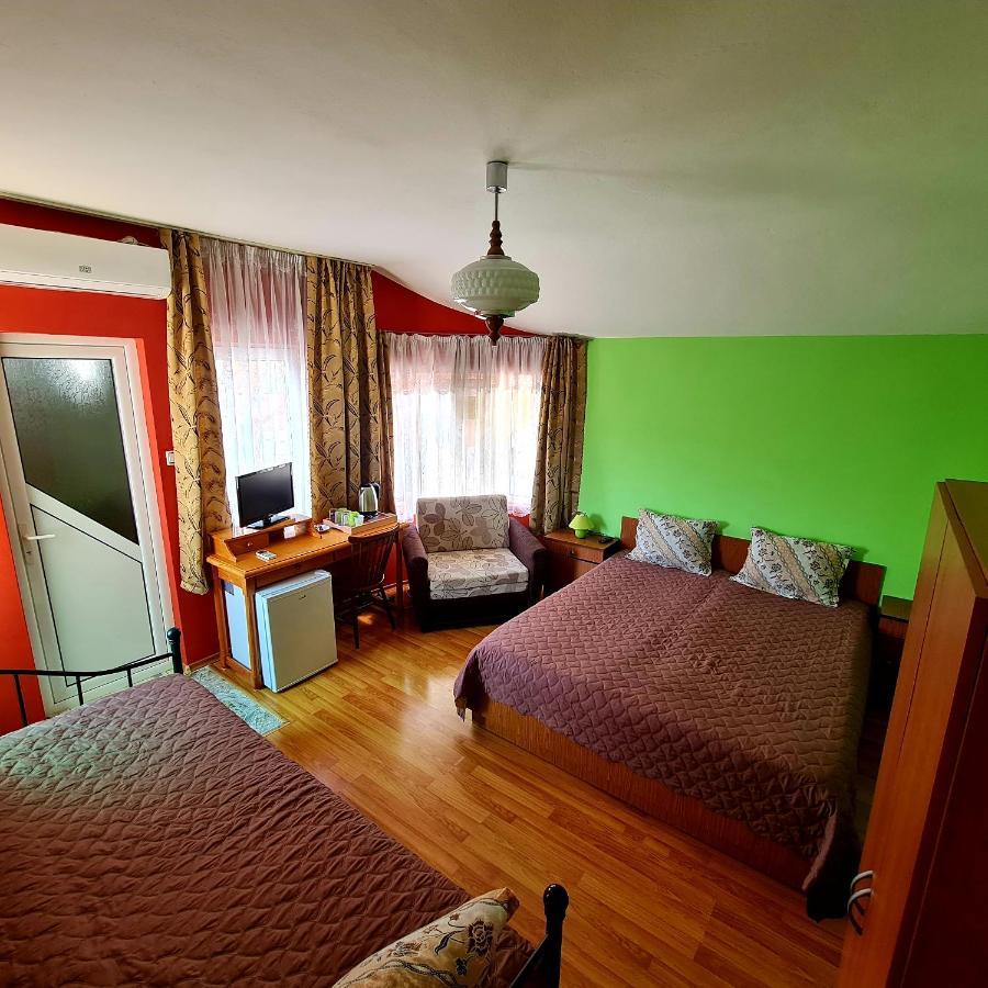 Fema Guest House Balčik Exteriér fotografie