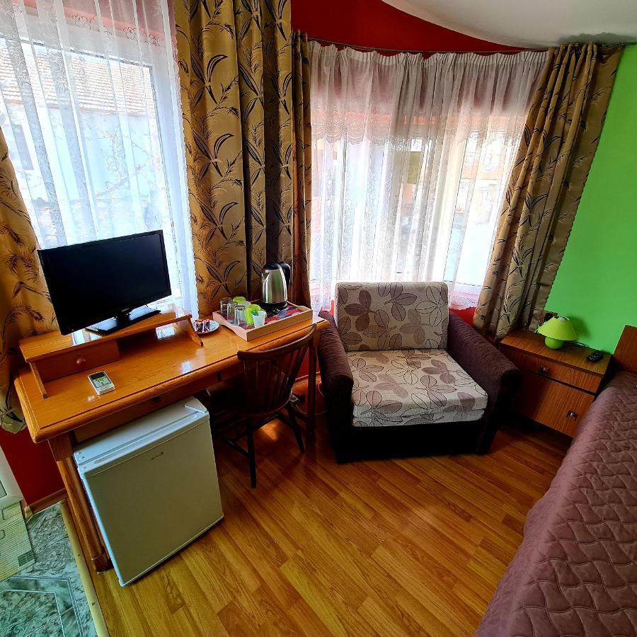 Fema Guest House Balčik Exteriér fotografie